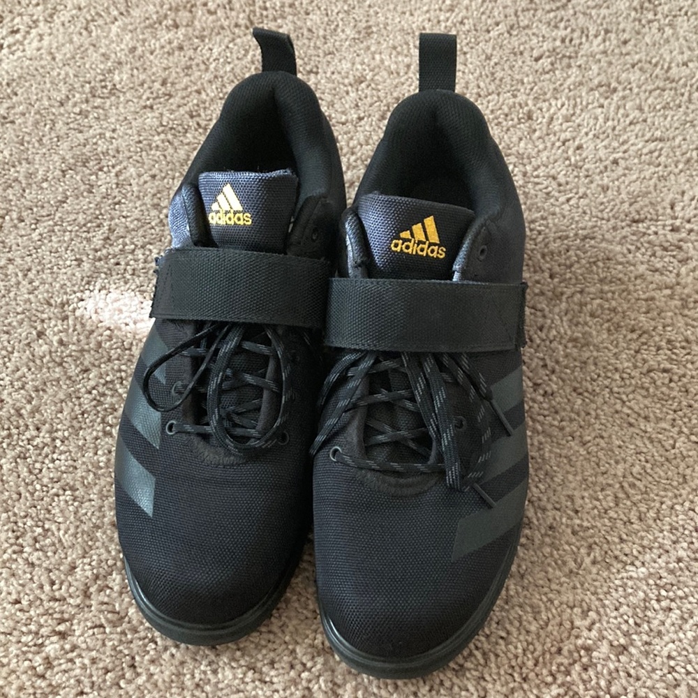 Adidas Powerlift 4